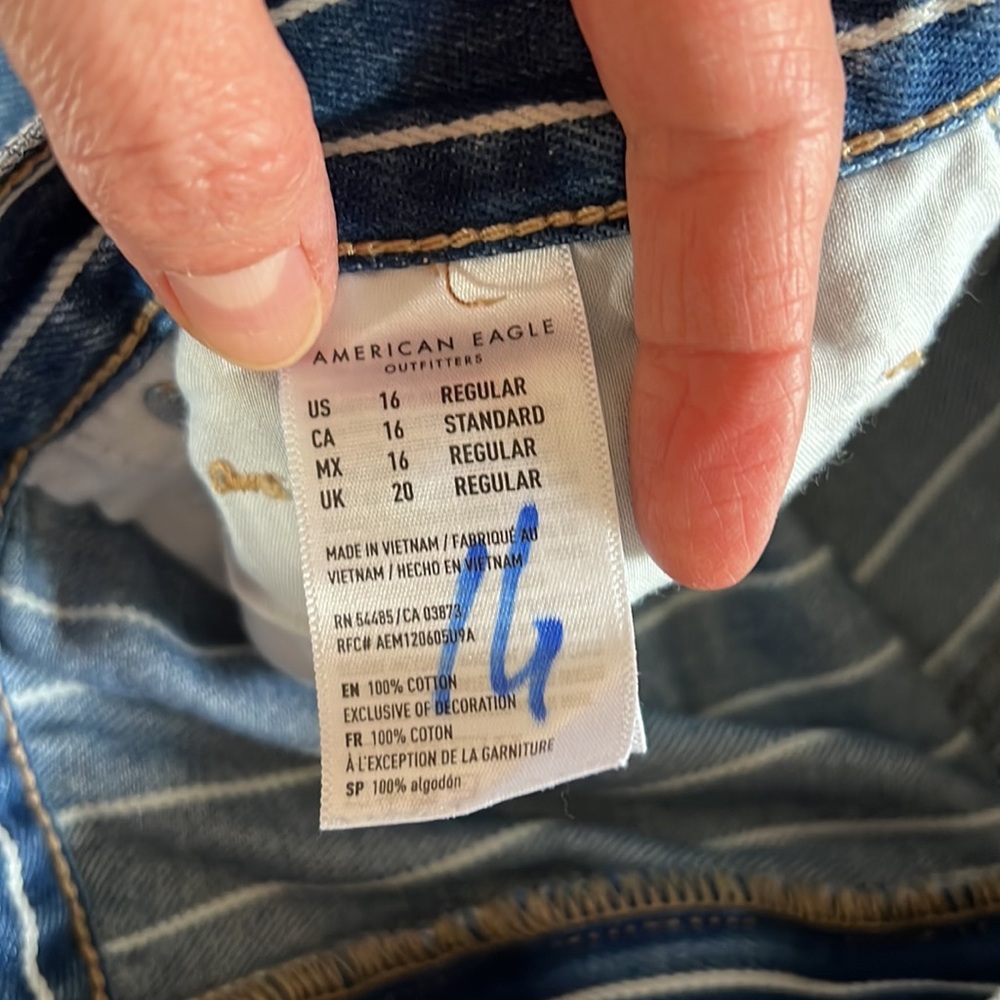 American Eagle Outfitters High-Rise Blue Pinstripe Jeans - Picture 5 of 7